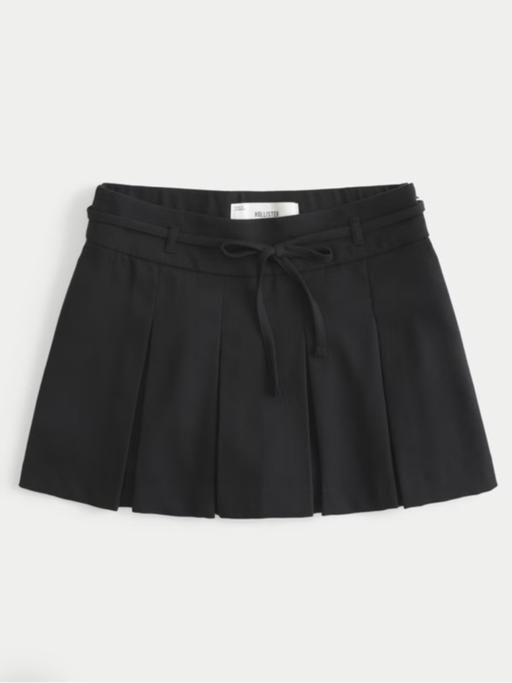 NEW Hollister Black Pleated Mini Skirt with Drawstring Waist
